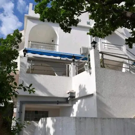 Gigo Blue Apartment *