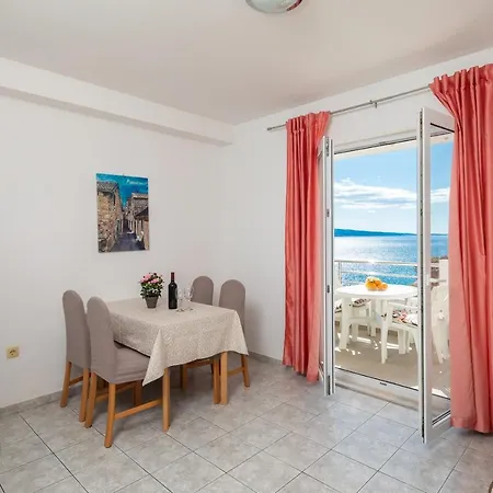 Gigo Blue Apartment *